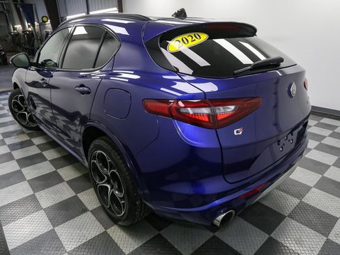 Used 2020 Alfa Romeo Stelvio Ti Sport w/ Quick Order Package 22S Sport image 9