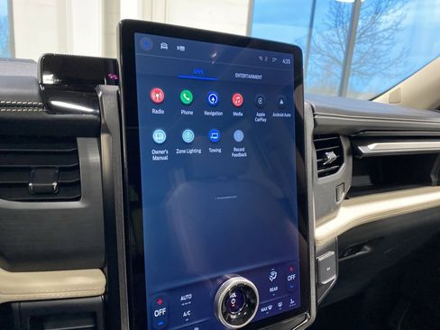 Used 2023 Ford Expedition Platinum image 22