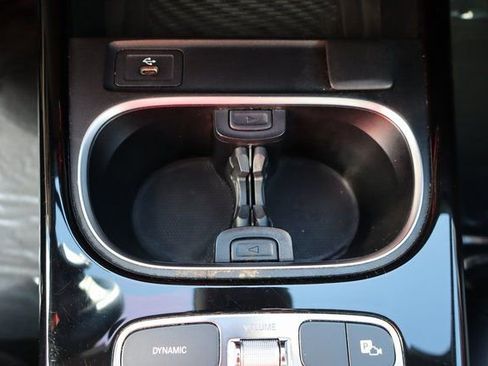 Used 2025 Mercedes-Benz CLA 250 image 35