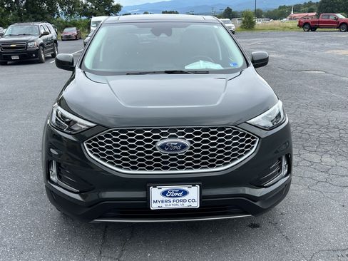 Used 2024 Ford Edge SEL w/ Convenience Package AWD/4WD image 3