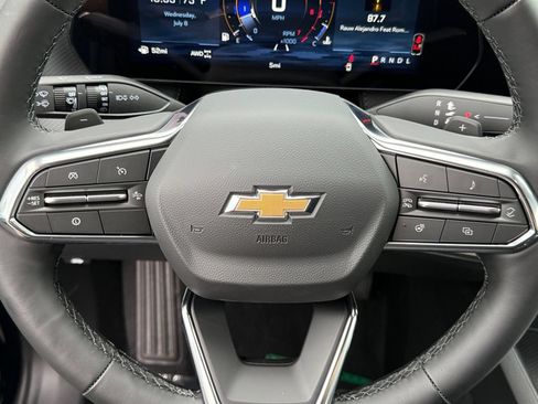New 2027 Chevrolet Equinox LT AWD/4WD image 19