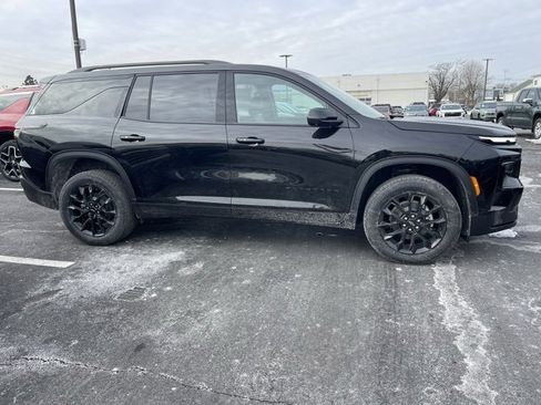 New 2026 Chevrolet Traverse LT w/ Midnight/Sport Edition image 8