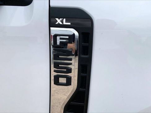 New 2026 Ford F250 XL RWD image 5