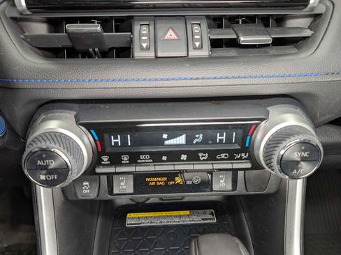 Used 2020 Toyota RAV4 XSE image 32