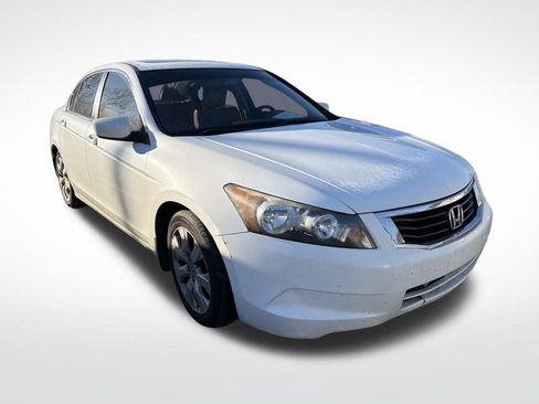 Used 2010 Honda Accord EX-L image 7