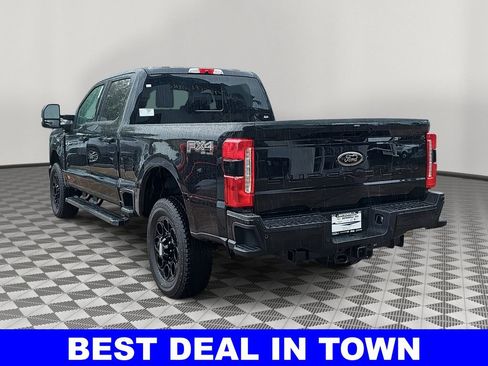New 2026 Ford F250 Lariat w/ Black Appearance Package AWD/4WD image 5