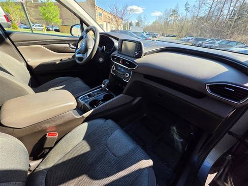 Used 2019 Hyundai Santa Fe SE AWD/4WD image 30