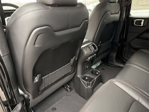 New 2026 Jeep Gladiator Rubicon image 19