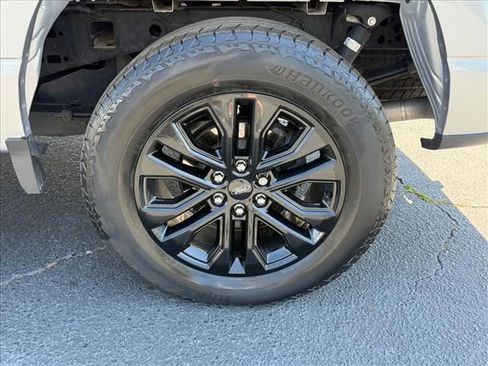 Used 2024 Ford F150 Lariat AWD/4WD image 14
