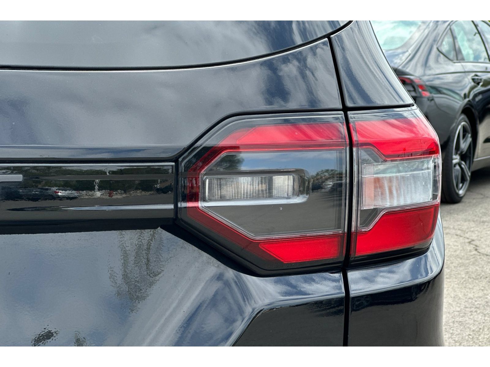 Used 2024 Honda Pilot Touring image 16