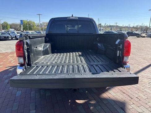 Used 2023 Toyota Tacoma SR5 image 28