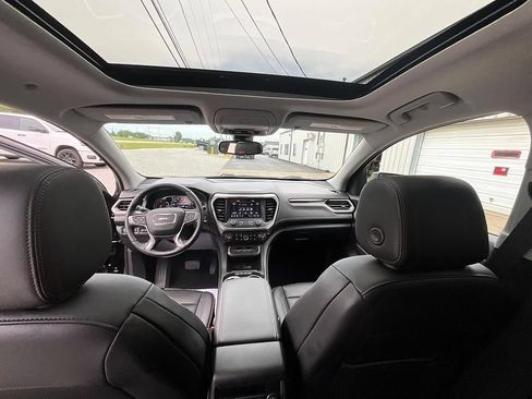 Used 2023 GMC Acadia AT4 w/ Technology Package AWD/4WD image 36