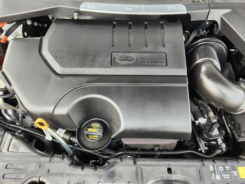 Certified 2024 Land Rover Range Rover Evoque S image 9