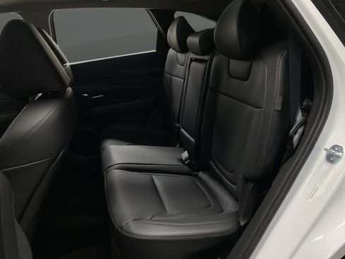 New 2026 Hyundai Tucson Limited image 32