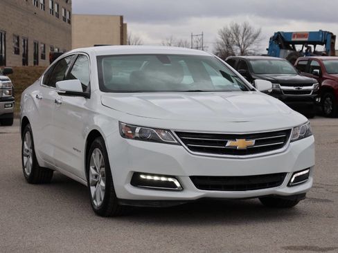 Used 2018 Chevrolet Impala LT image 4