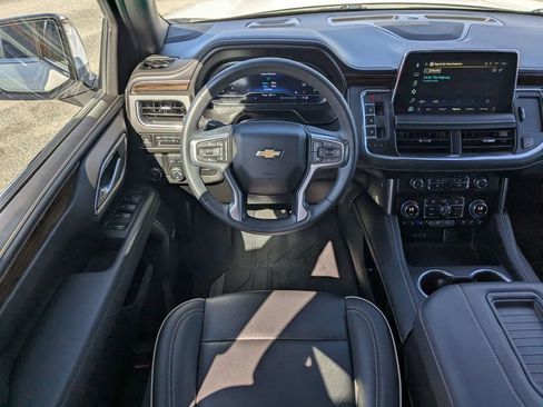 Used 2024 Chevrolet Tahoe Premier RWD image 17