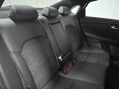 Used 2023 Kia Forte GT-Line FWD image 18