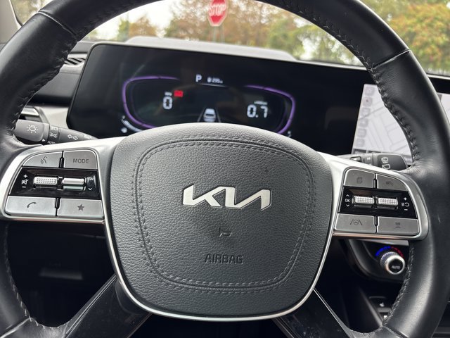 Used 2025 Kia Telluride S AWD/4WD image 26