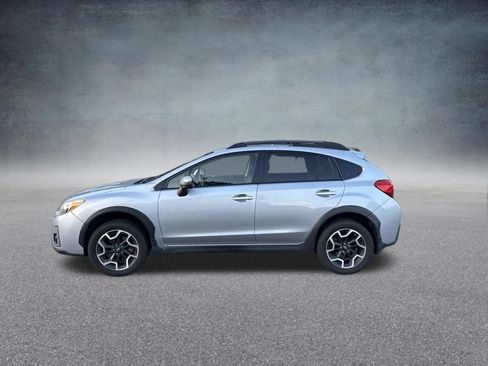 Used 2016 Subaru Crosstrek 2.0i Limited AWD/4WD image 2
