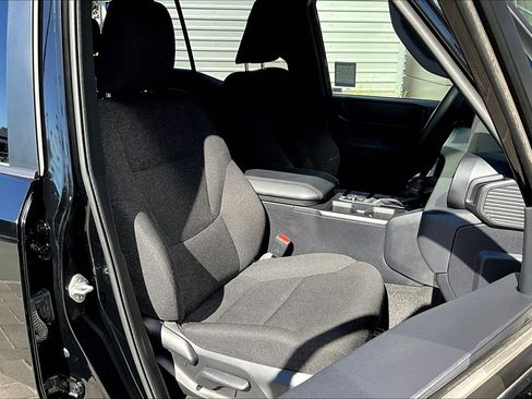 Used 2025 Toyota Land Cruiser 1958 image 7