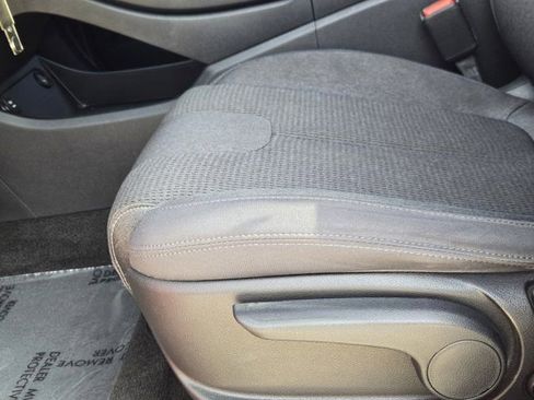 Certified 2023 Hyundai Santa Fe SE image 24