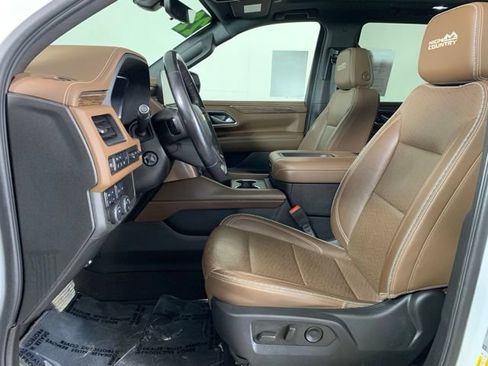 Used 2022 Chevrolet Tahoe High Country AWD/4WD image 18