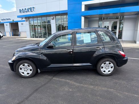 Used 2006 Chrysler PT Cruiser FWD image 8