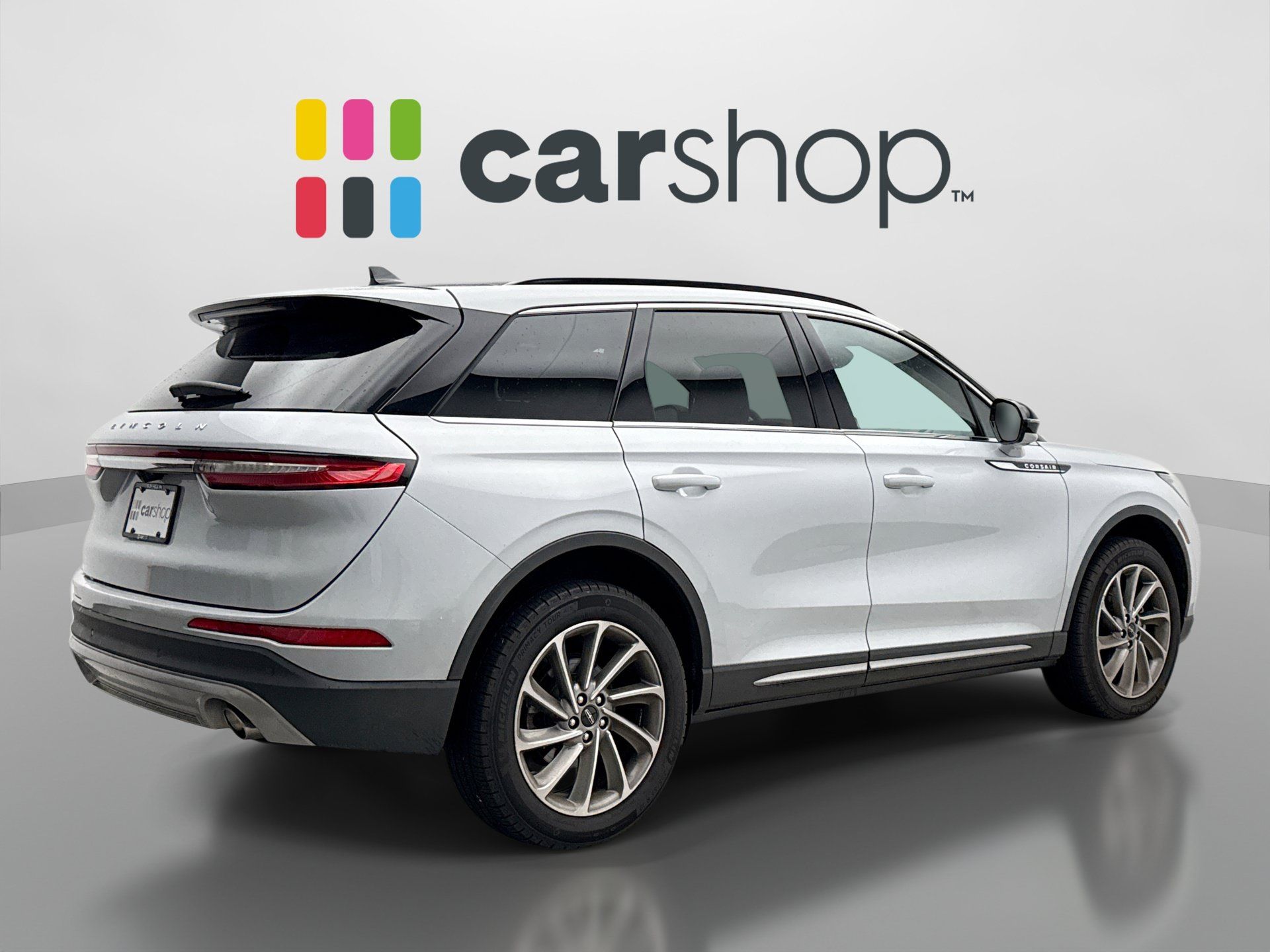 Used 2025 Lincoln Corsair AWD w/ Equipment Group 101A image 5