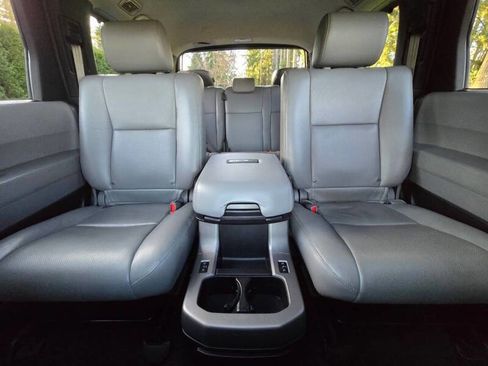 Used 2016 Toyota Sequoia Platinum AWD/4WD image 16