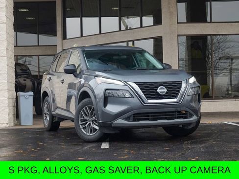 Used 2023 Nissan Rogue S image 1