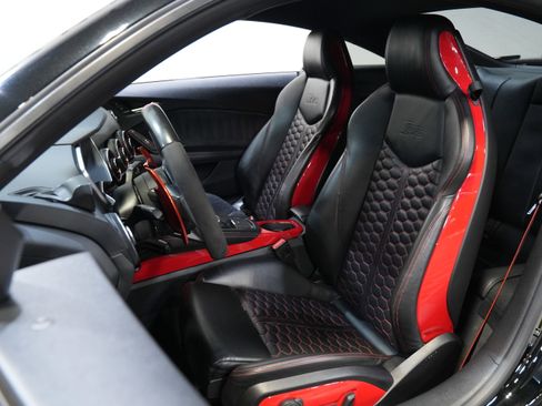 Used 2019 Audi TT RS w/ Technology Package image 26