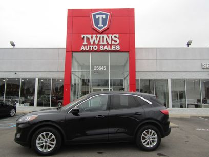 Used 2021 Ford Escape SE w/ Convenience Package