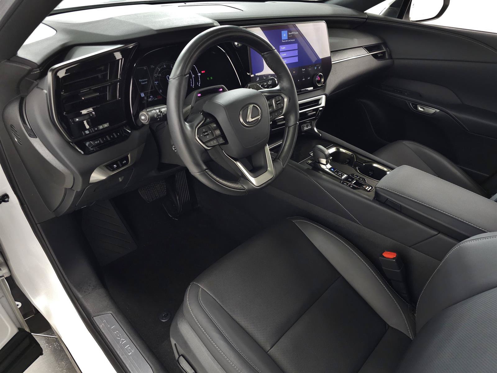 Certified 2023 Lexus RX 350 Premium w/ Cold Area Package AWD/4WD image 17