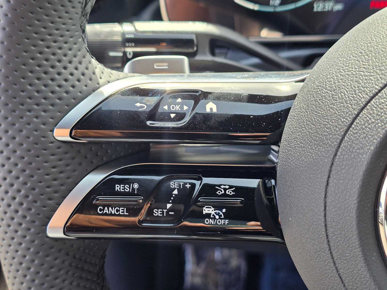 New 2027 Mercedes-Benz CLE 450 4MATIC Coupe image 28