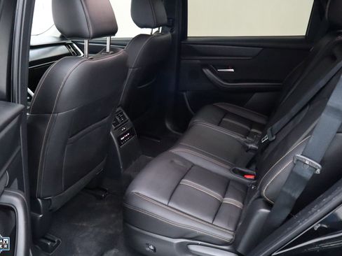 Used 2025 MAZDA CX-90 3.3 Turbo w/ Select Package image 25