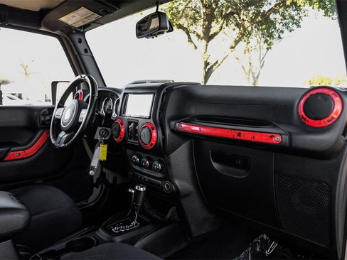 Used 2017 Jeep Wrangler Unlimited Sport w/ Quick Order Package 24S image 9