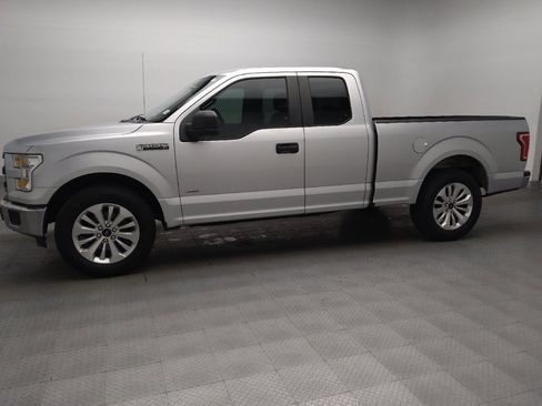 Used 2016 Ford F150 XL w/ Equipment Group 101A Mid RWD image 2