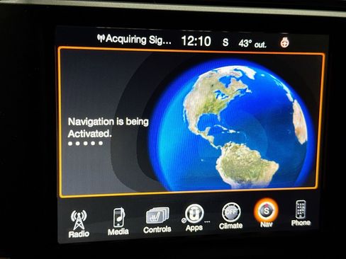 Used 2014 RAM 1500 Sport w/ Convenience Group image 16