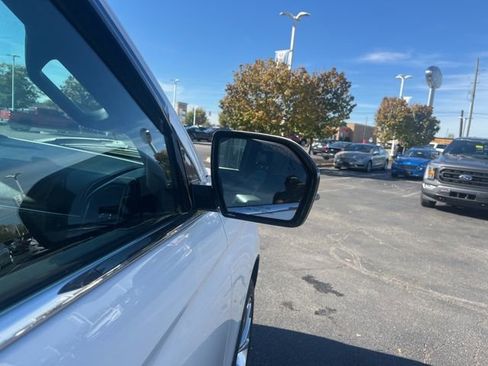 Used 2019 Ford Expedition Limited w/ Equipment Group 302A image 8