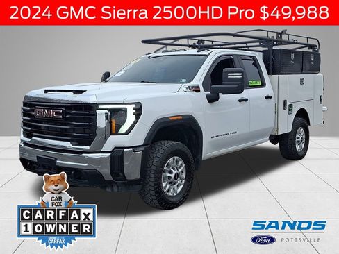 Used 2024 GMC Sierra 2500 Pro w/ Convenience Package image 1