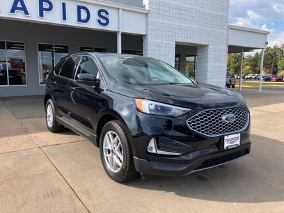 Used 2024 Ford Edge SEL w/ Convenience Package