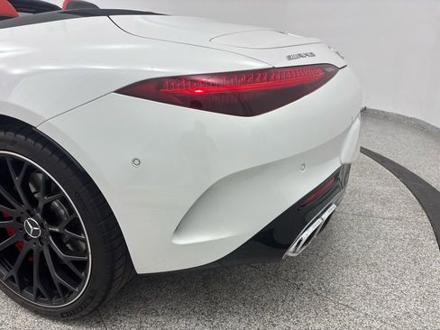 Used 2023 Mercedes-Benz SL 55 AMG 4MATIC image 33