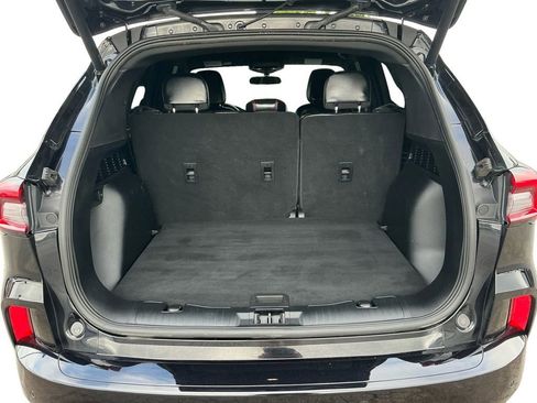Certified 2023 Ford Escape ST-Line w/ Tech Pack #1 FWD image 24