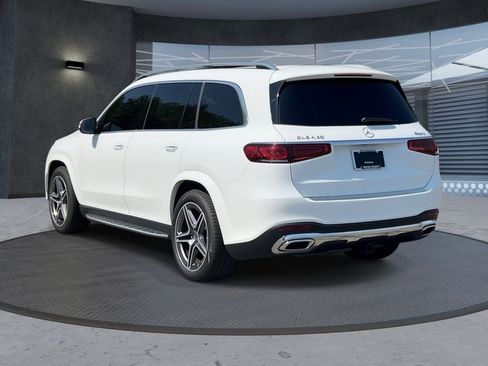 Used 2023 Mercedes-Benz GLS 450 4MATIC image 3