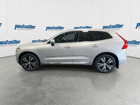 Used 2022 Volvo XC60 B5 Inscription AWD/4WD image 7