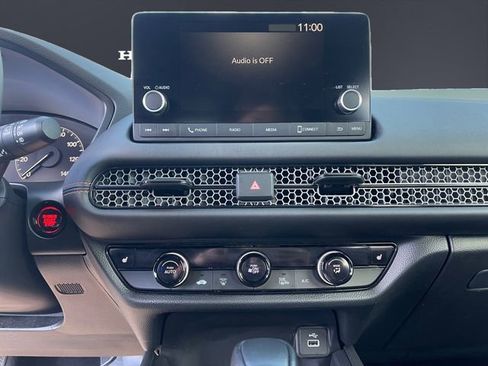 Used 2024 Honda HR-V Sport image 11