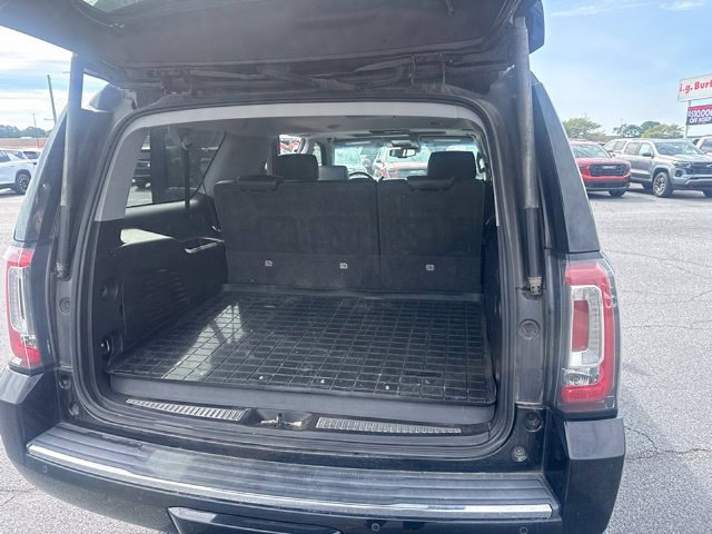 Used 2016 GMC Yukon XL Denali w/ Open Road Package AWD/4WD image 9
