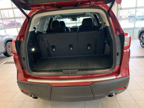 New 2026 Subaru Ascent Limited image 16
