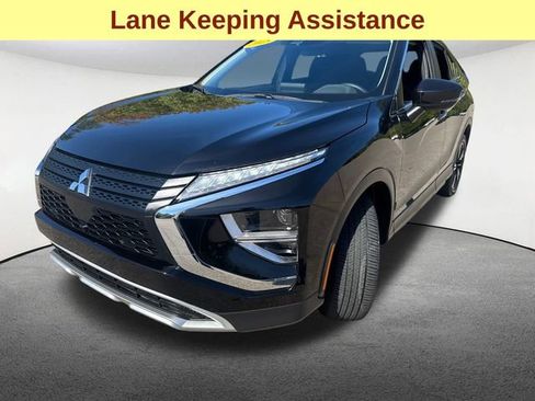 Used 2023 Mitsubishi Eclipse Cross SE image 6