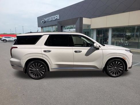 Certified 2024 Hyundai Palisade Calligraphy AWD/4WD image 2